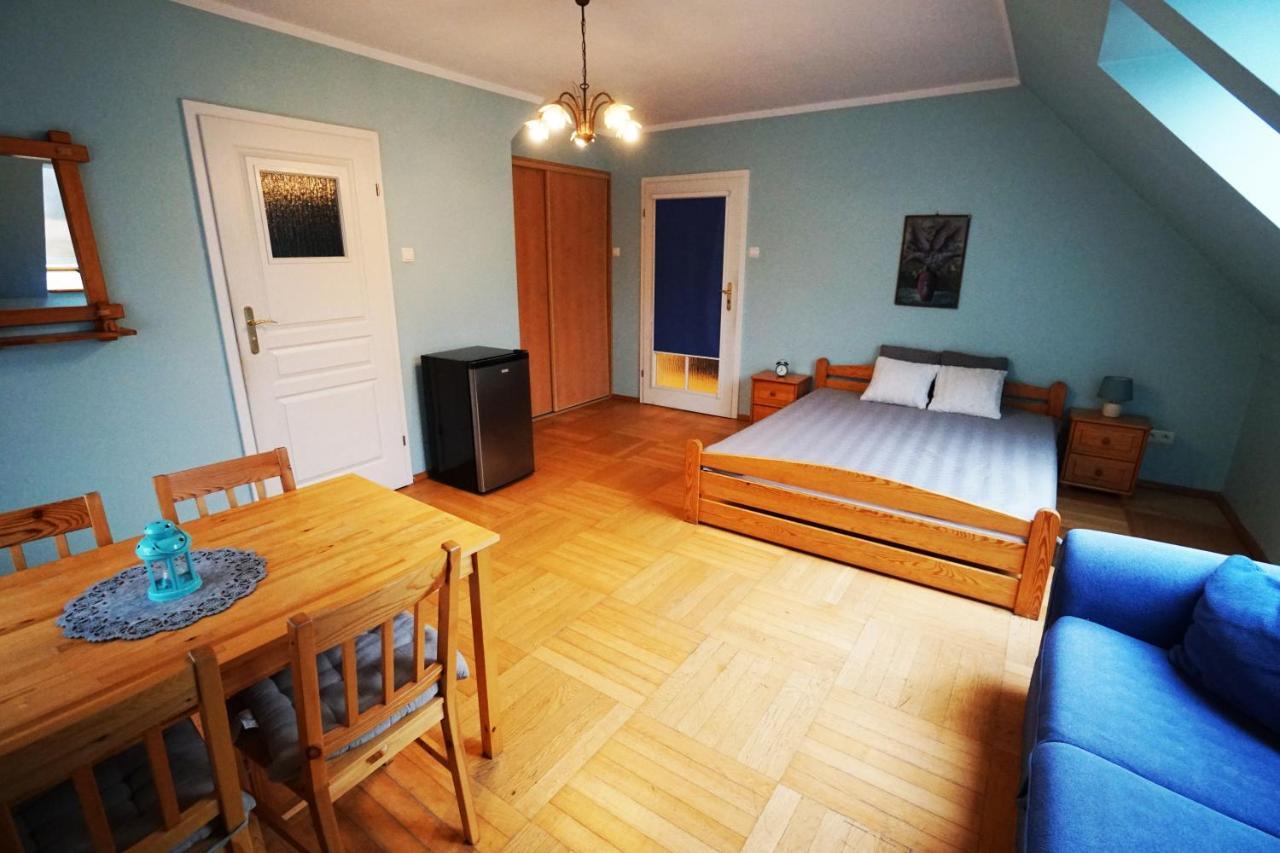 Bed and Breakfast Willa Nad Oczkiem à Świnoujście Extérieur photo